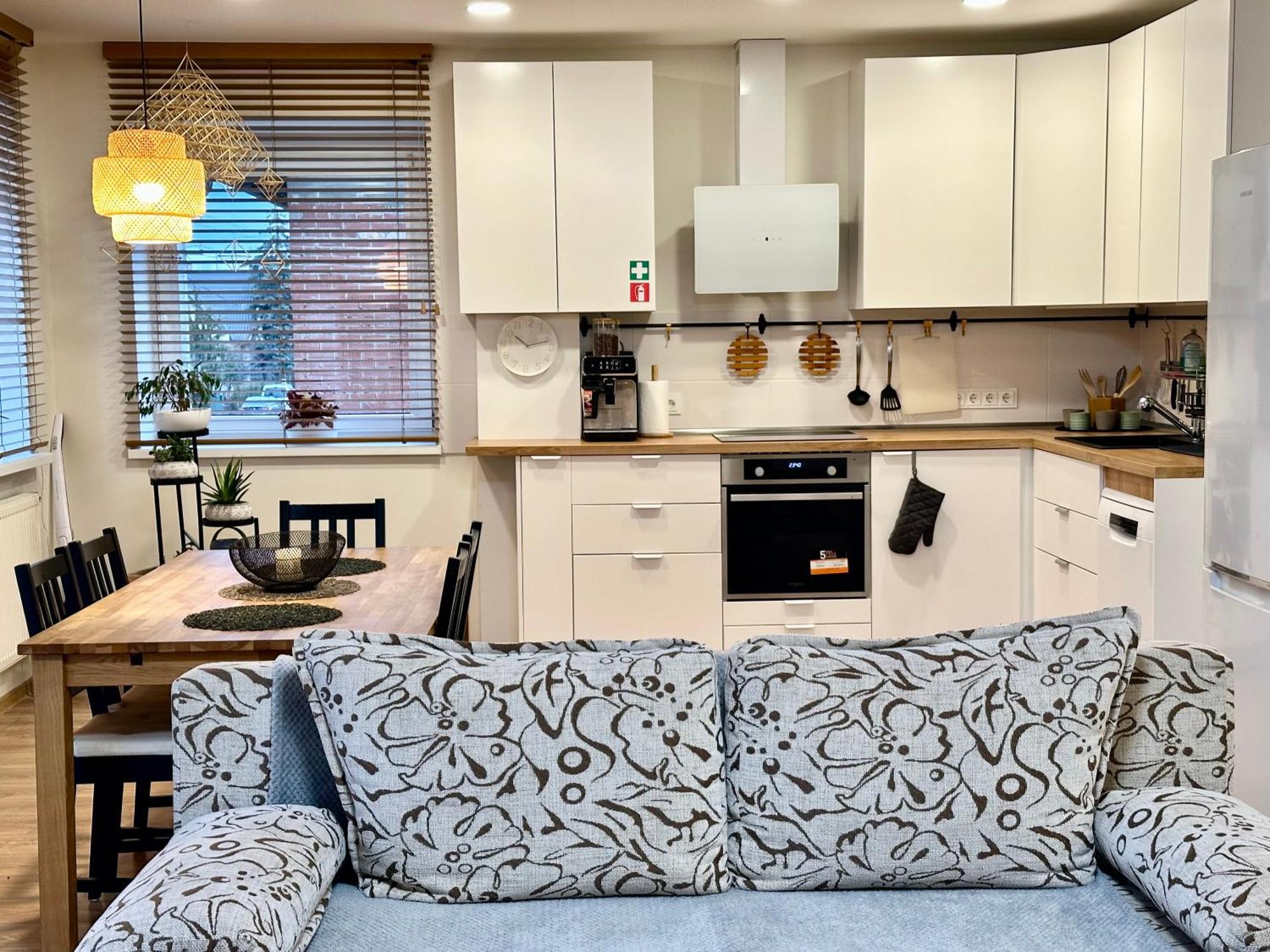 Japandi Apartamentai Kowno Zewnętrze zdjęcie